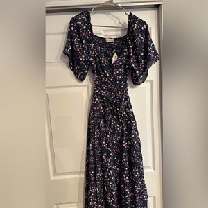 ALTARD STATE NAVY MAXI DRESS SUMMER size Medium